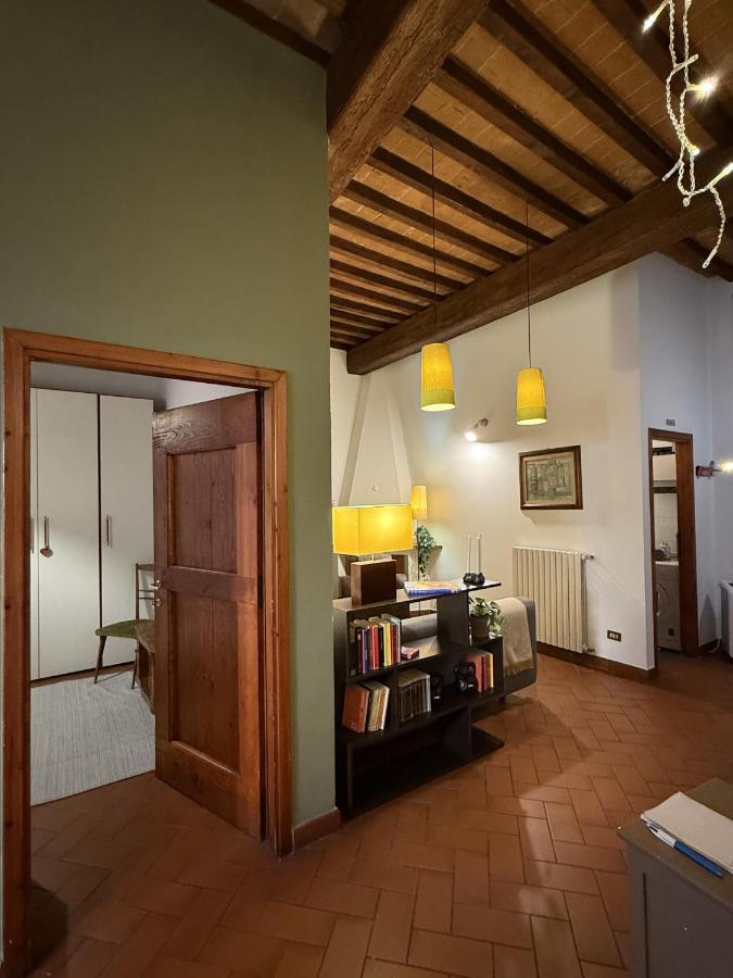 silvia nel borgo - 3