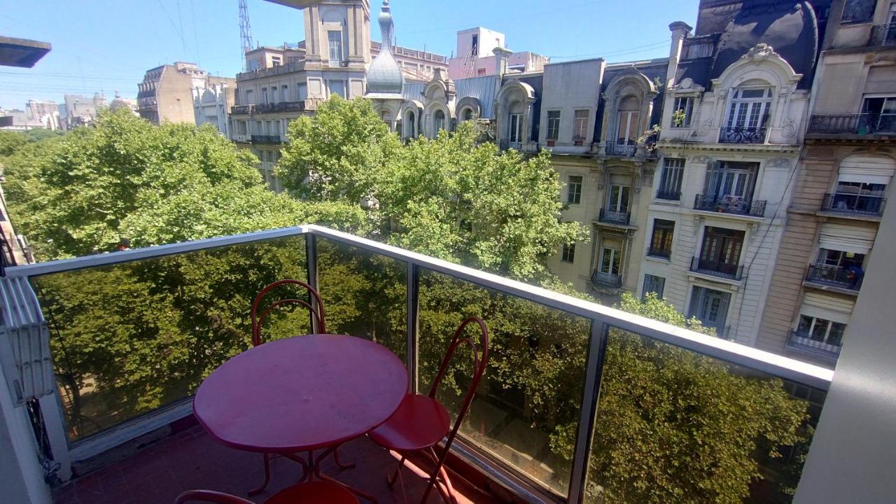 Av de mayo y 9 de Julio Monoambiente central muy luminoso - AlquilerEnBaires - 2