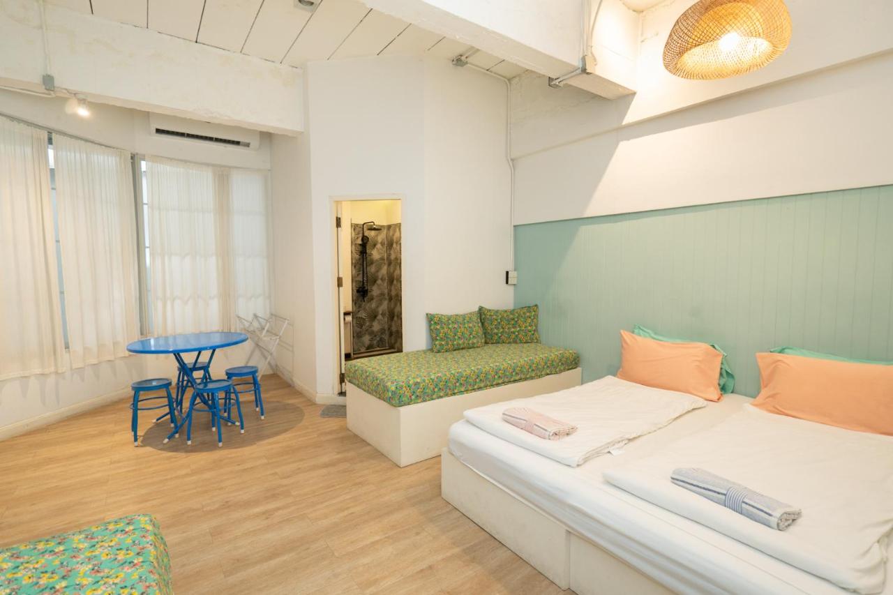 The Local Khaosan Bangkok Hotel - 4