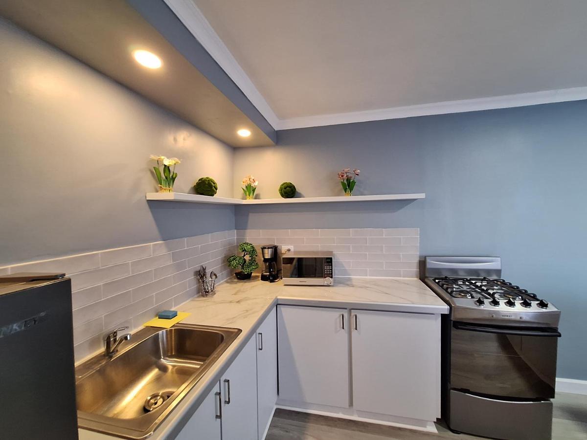 Norms Near US Embassy - 4