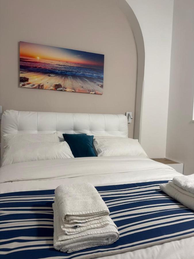 Munsi Vatican House - 2