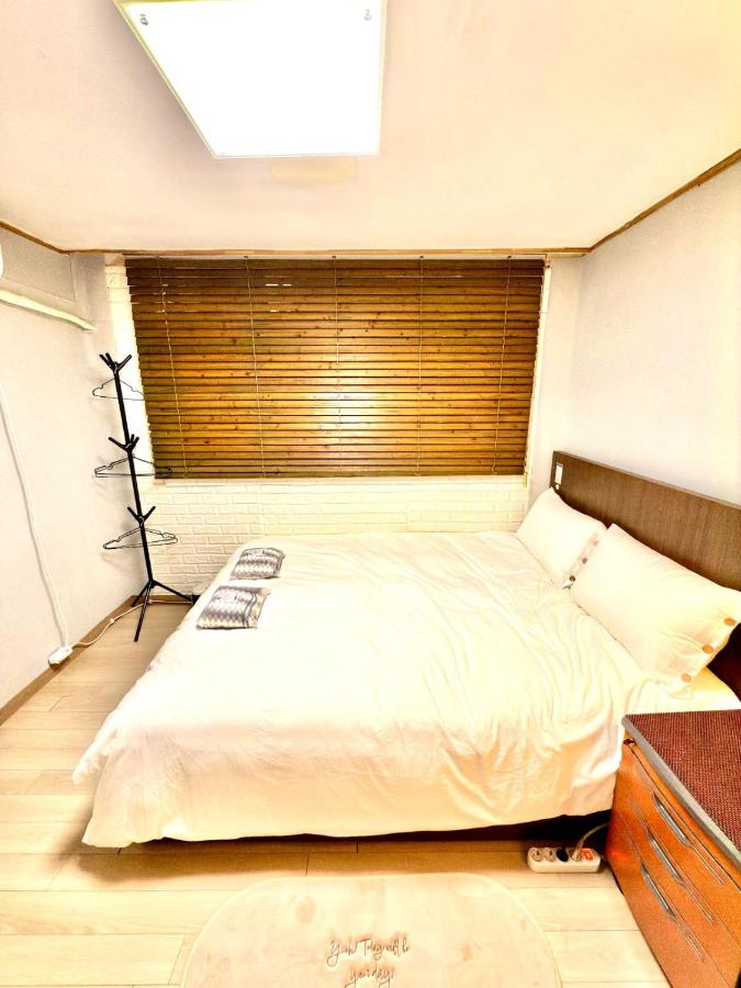 Private Family Home, 2-bedrooms - 3