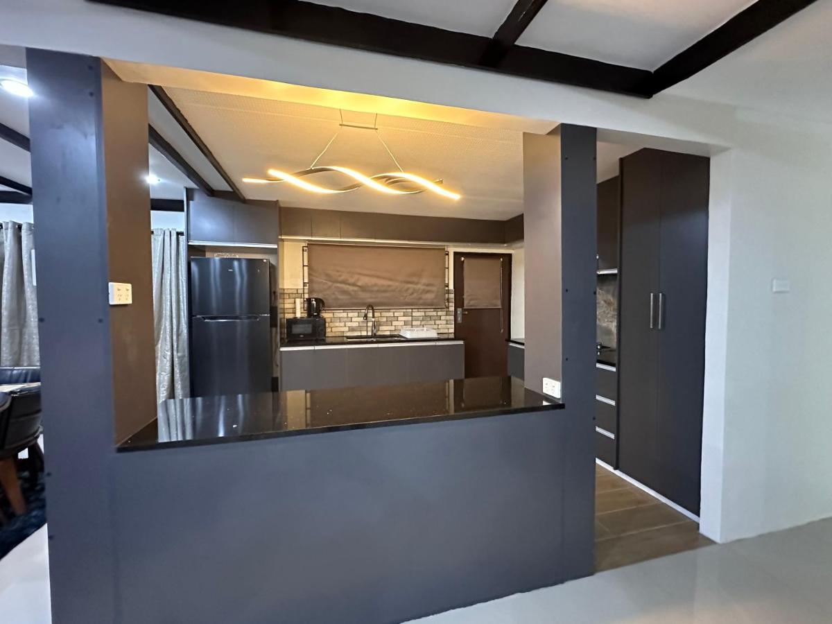 3 Bedroom Modern Executive Flat in Namadi Heights - 4