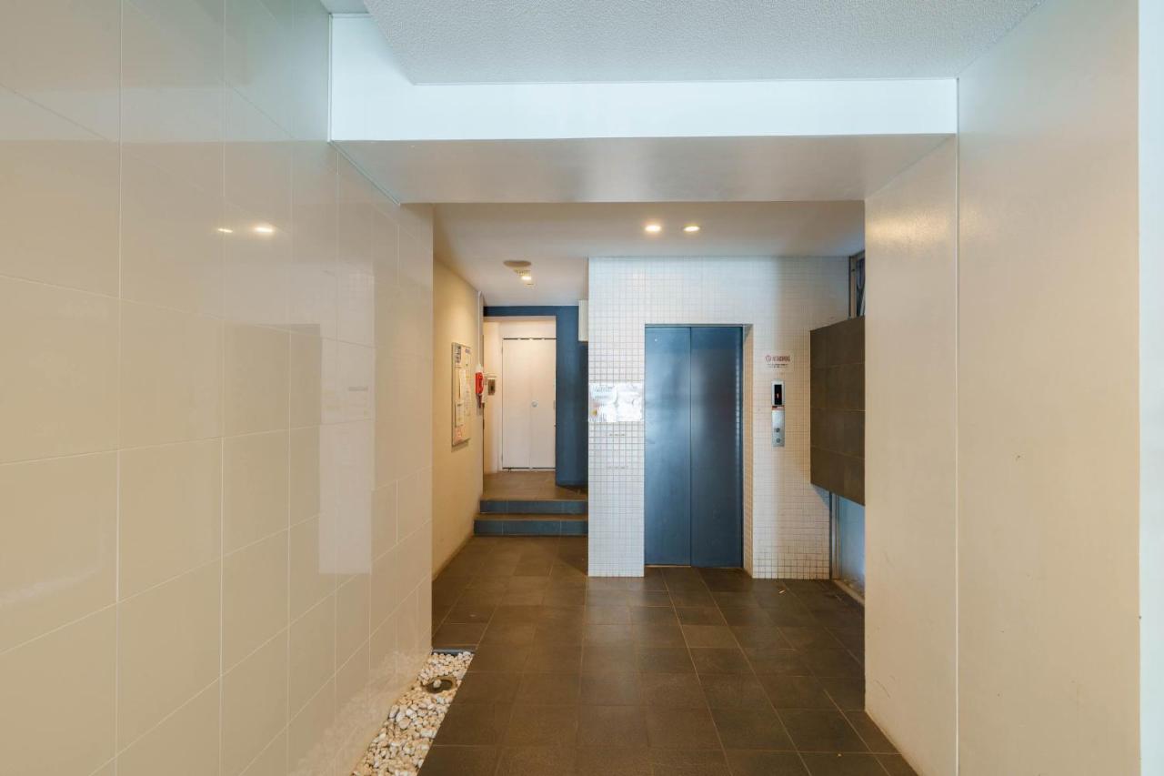 Namba Area 5min Kuromon Market Entire Private Apt - 3