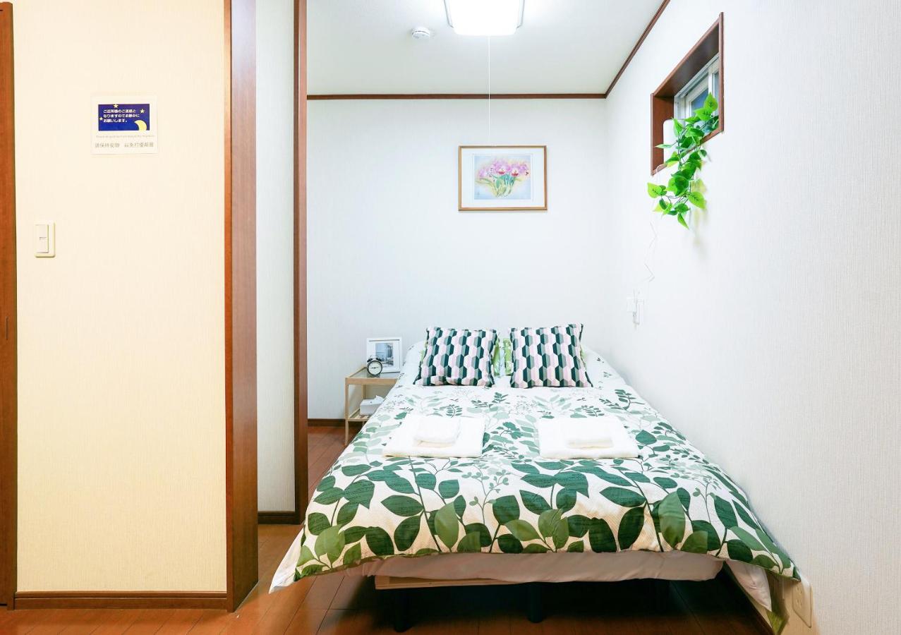 Shalom 鶴橋 市中心地铁口徒步10秒可到民宿 地铁6分钟直达难波 大阪3条地铁交汇处 30分钟直达奈良