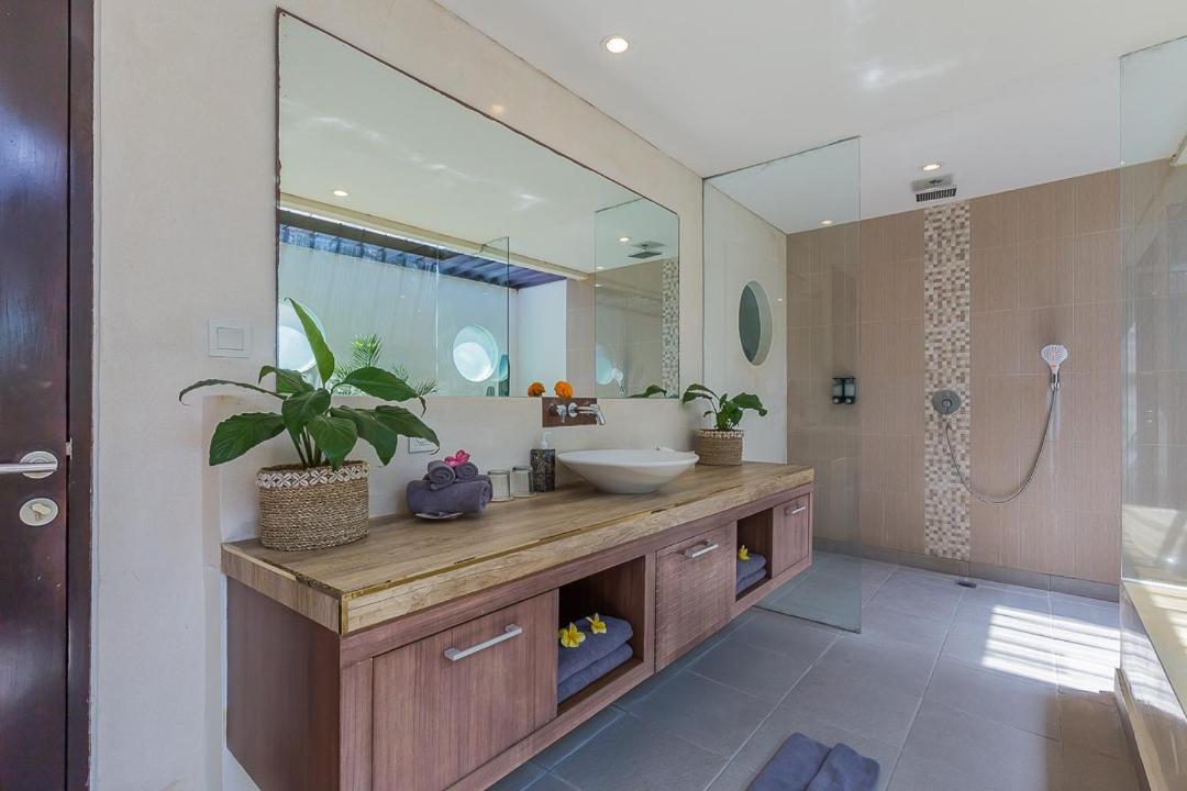 Luxury 4 Bedroom Villa Seminyak - 3