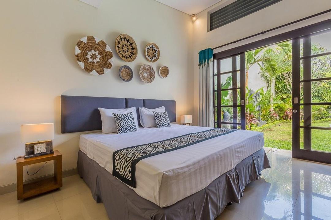 Luxury 4 Bedroom Villa Seminyak - 2