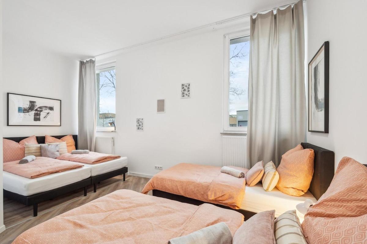 Yello Homes - Loft - Airport & Messe 6 Betten & Wifi
