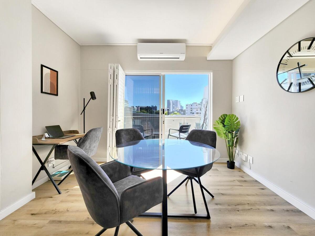 1 Bed Cape Town Studio Retreat - 4