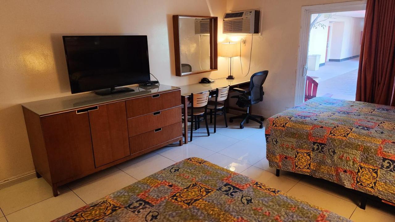 Royal Century Hotel — photo 15