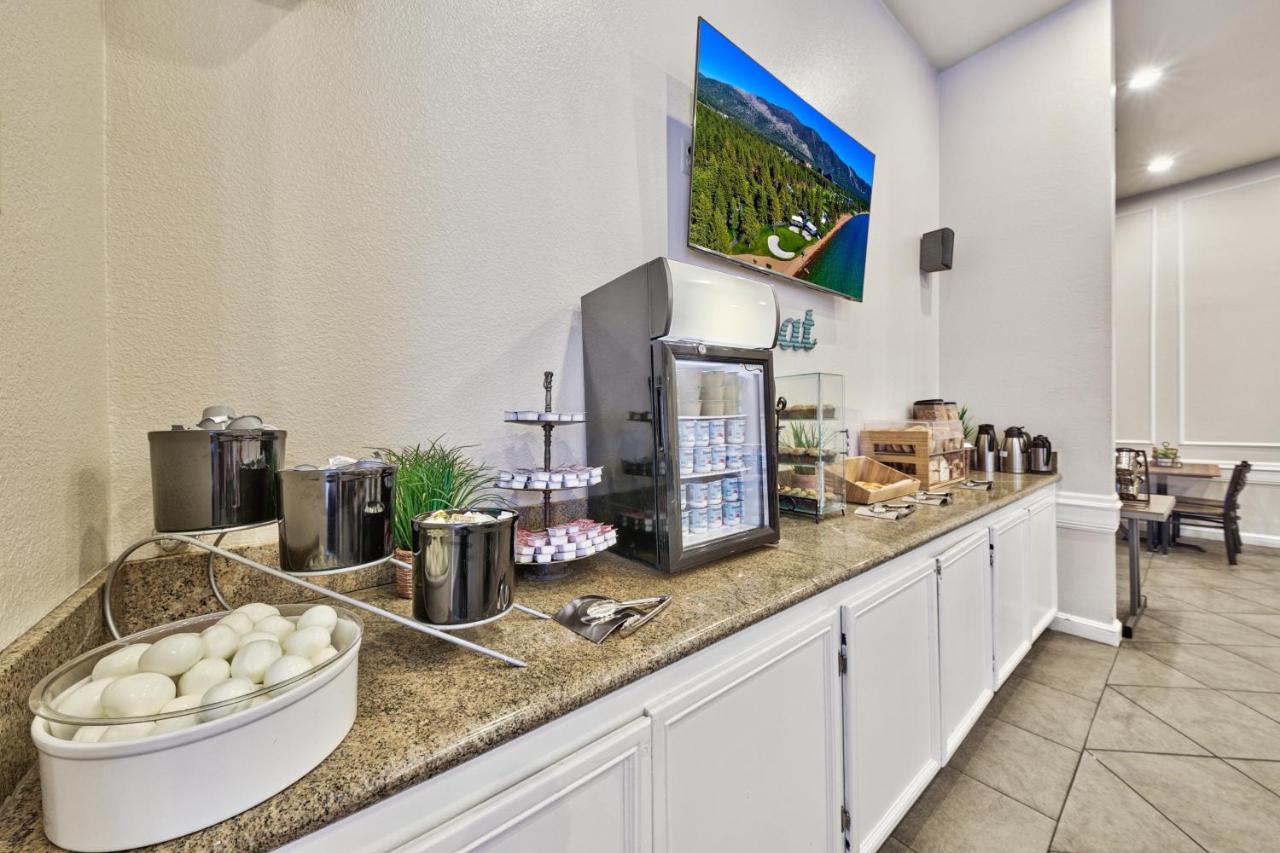 Forest Suites Resort at the Heavenly Village — photo 12