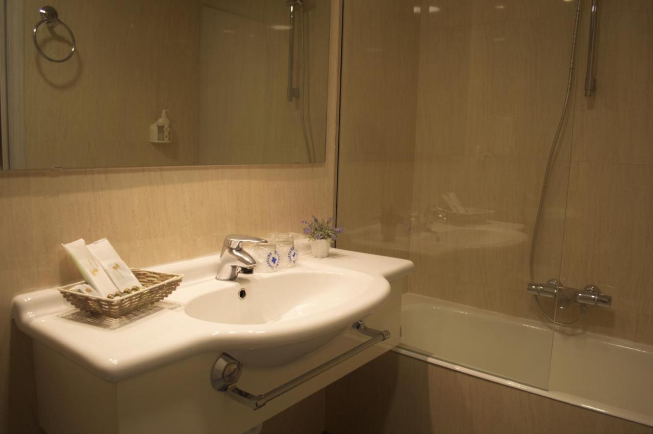 Ares Hotel, Zamora – Updated 2022 Prices
