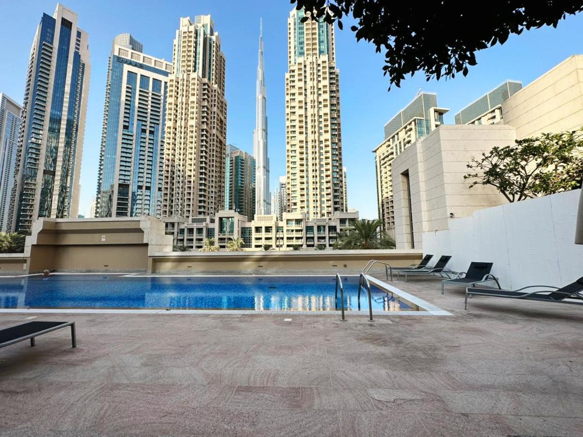 Sleek and Stylish - Modern Studio in the Heart of Dubai by Petals Holiday Homes - 4