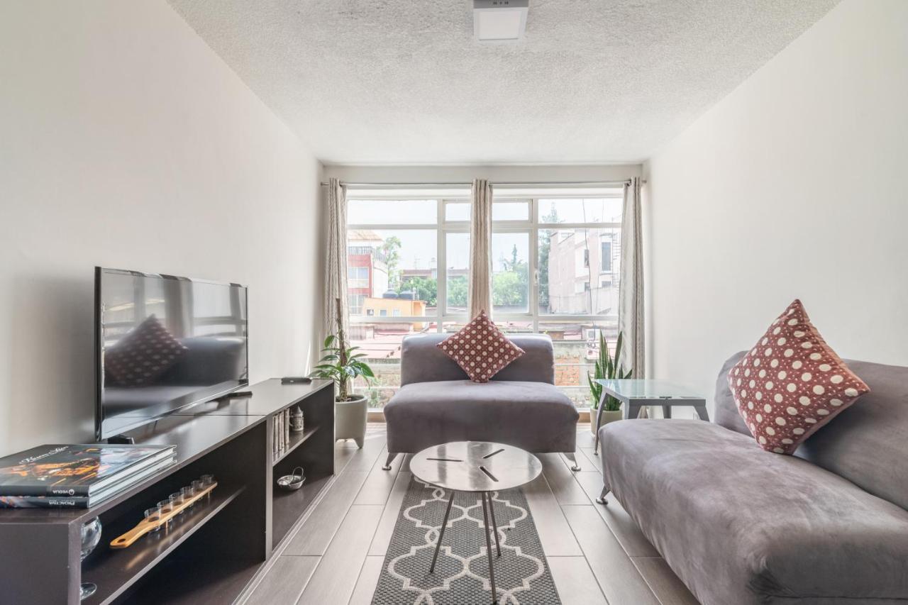 T301 - 1 BR - 1 BTh - 3