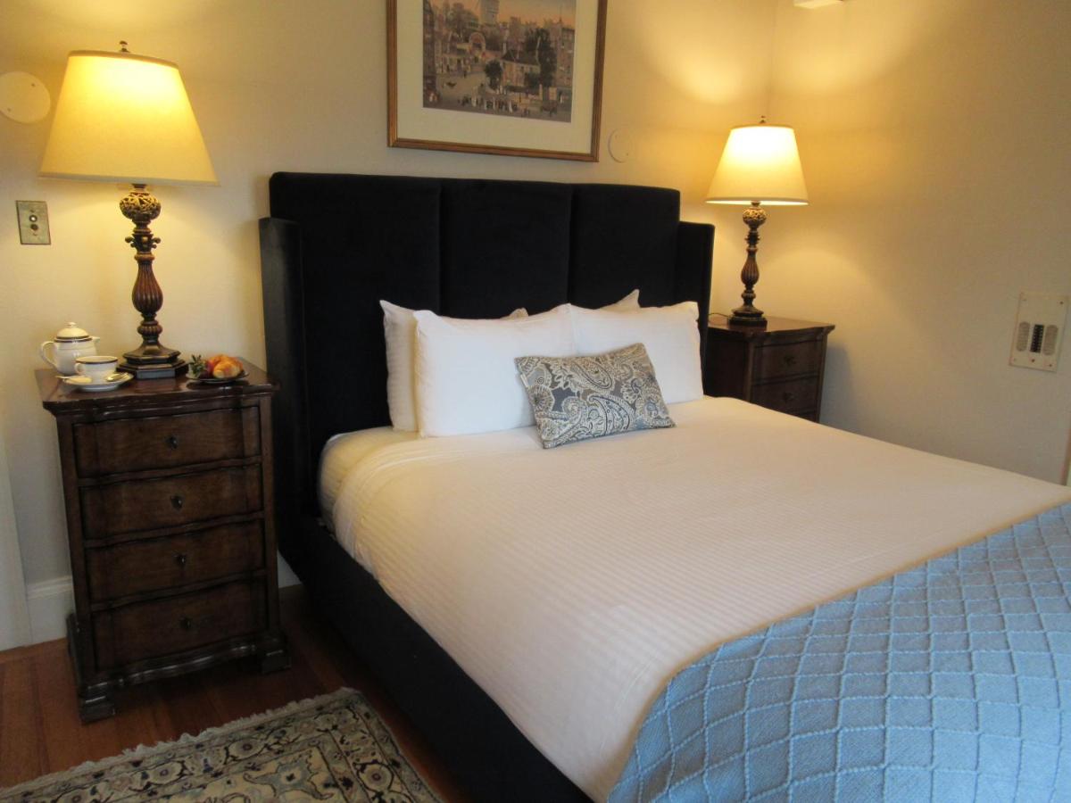 White House Inn — photo 11
