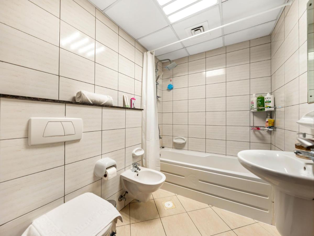 Spacious 3BR High Floor Palm View in Dubai Marina - 3