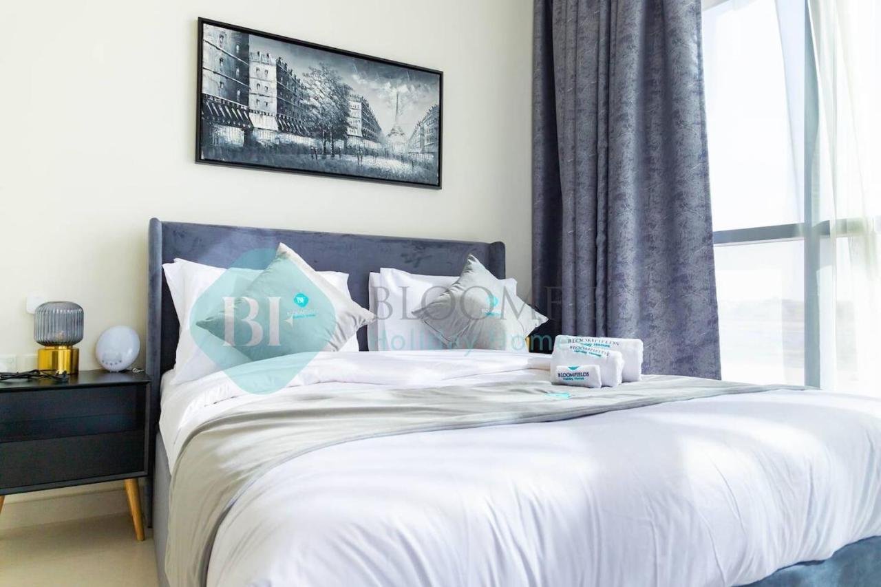 Bloomfields Magnificent Stu In View Raha Beach