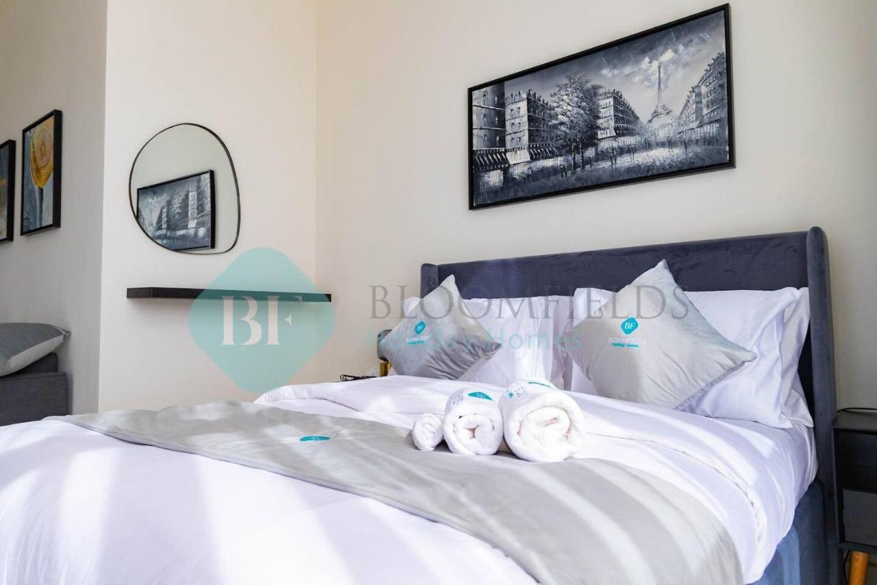 Bloomfields Magnificent Stu In View Raha Beach - 2