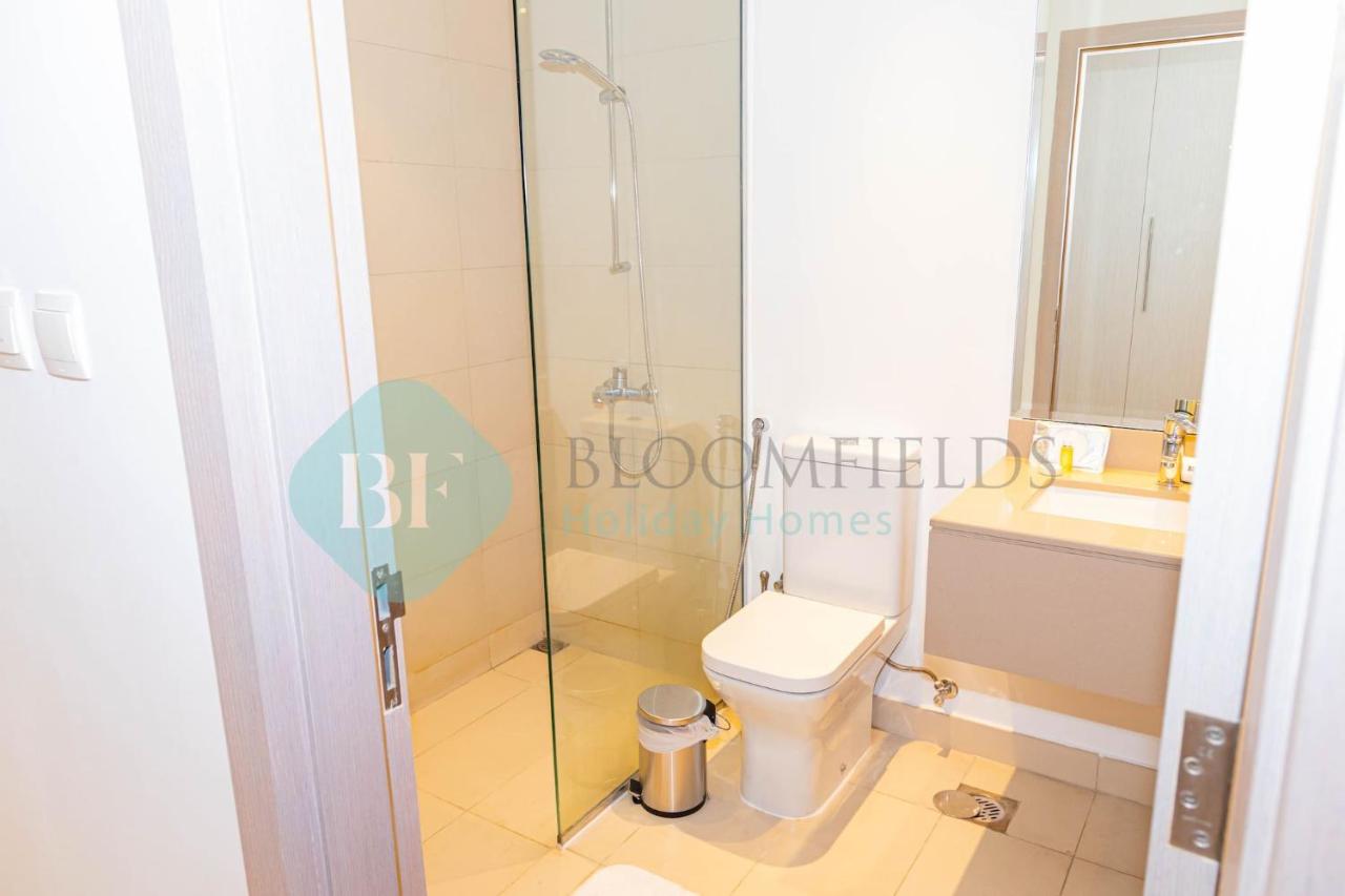 Bloomfields Modern Stu In Waters Edge Yas Island - 5