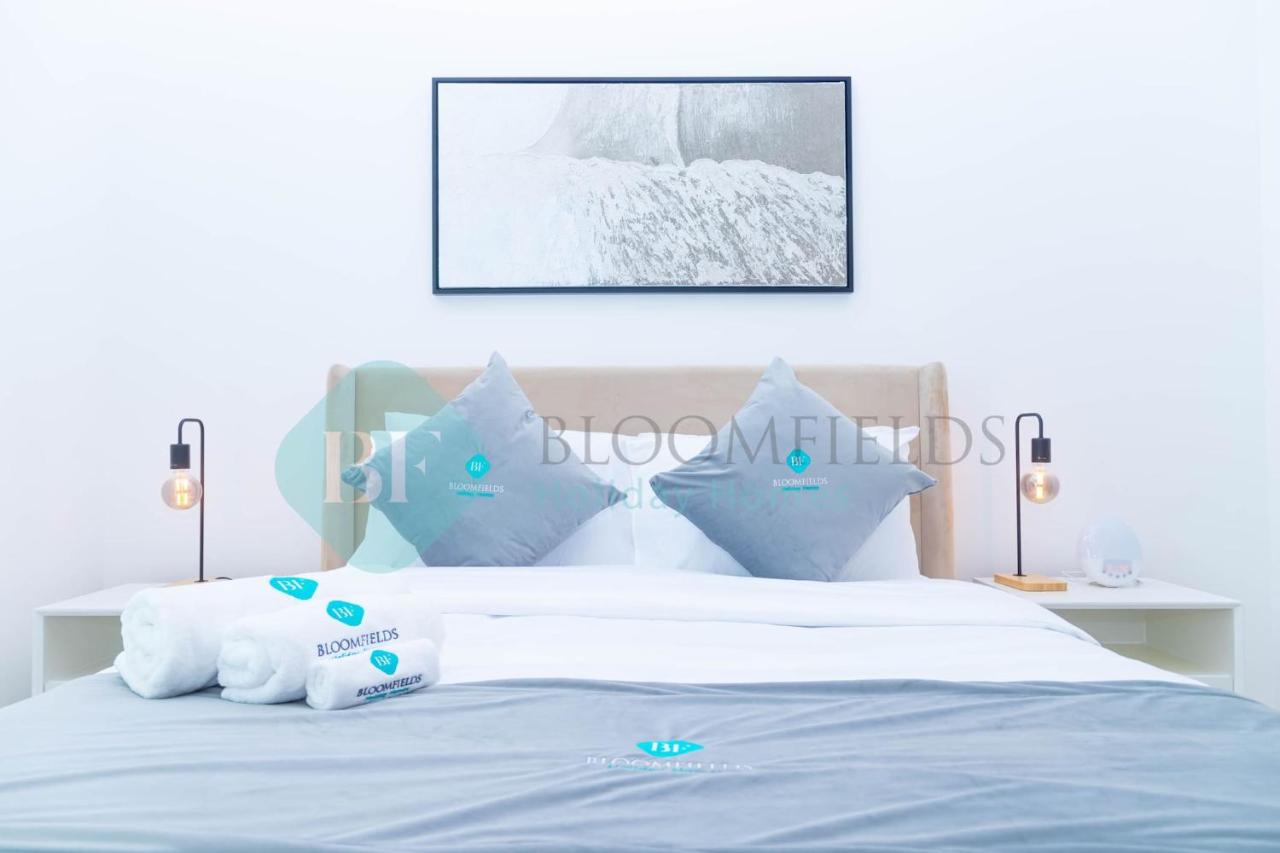 Bloomfields Fantastic 1bedroom In Water Edge Yas