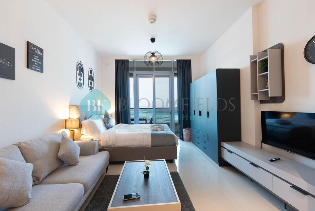 Bloomfields Premium Stu Canal View Julphar Tower - 5