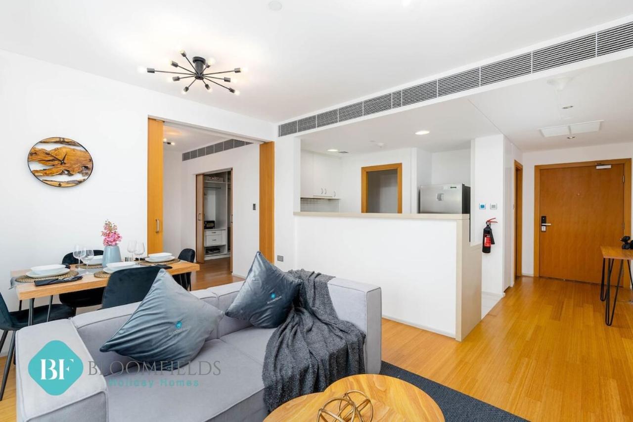 Bloomfields Stylish 1br In Al Raha Beach - 5