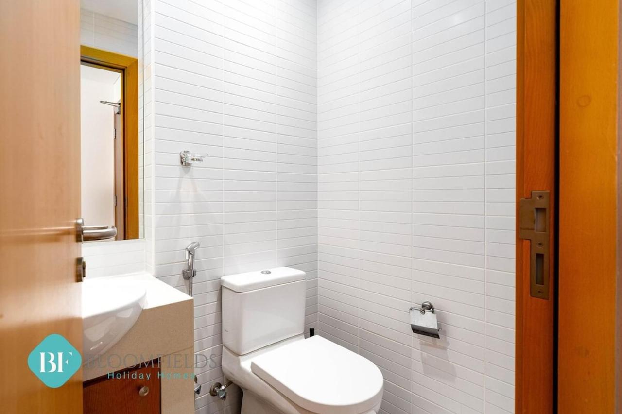 Bloomfields Stylish 1br In Al Raha Beach - 3