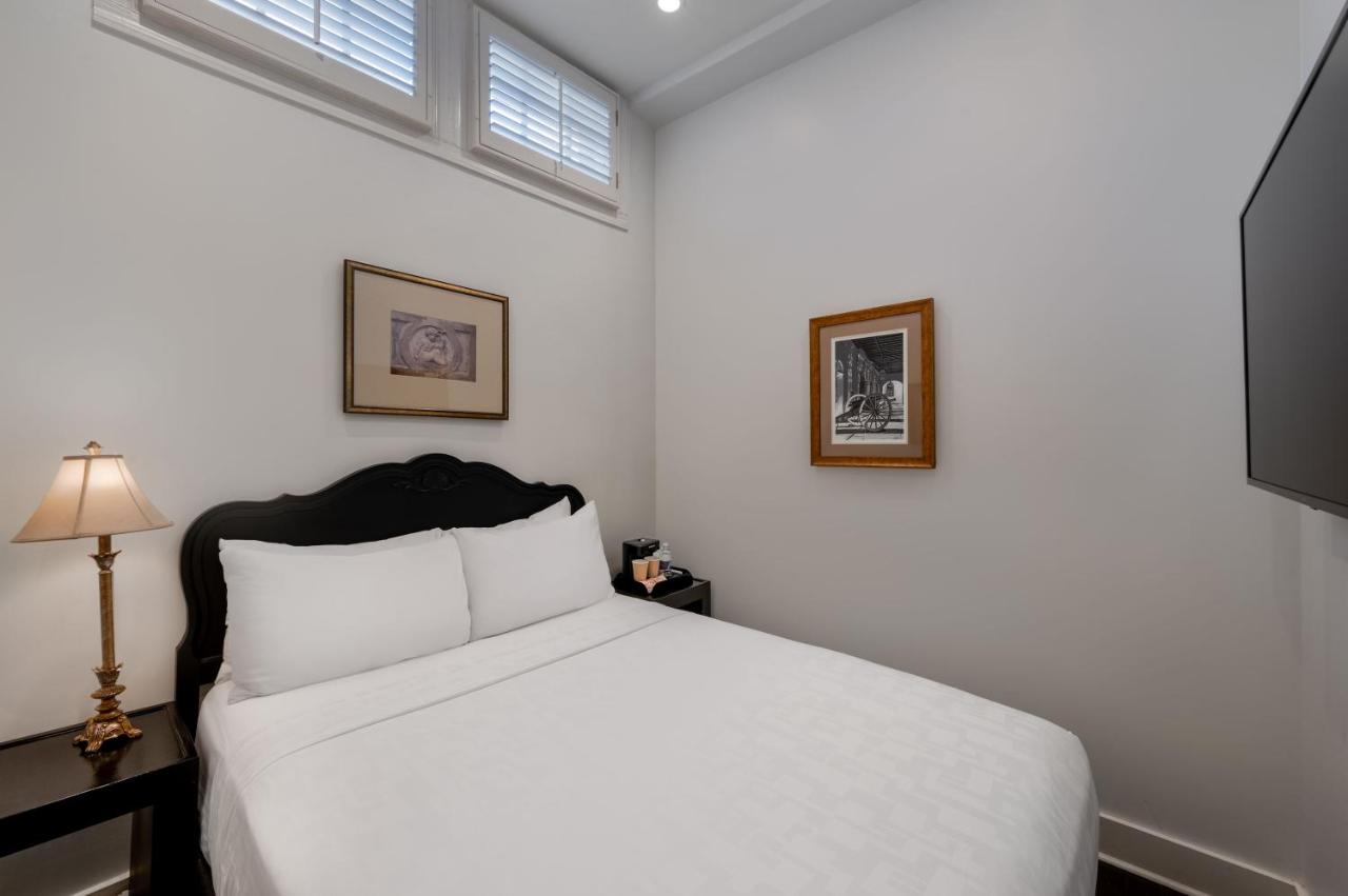 Nine O Five Royal Hotel — photo 11