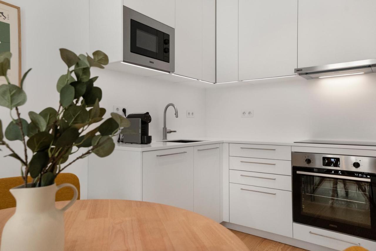 Avenida Boutique Apartments - 3