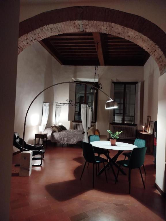 Lo studio nel borgo - 4