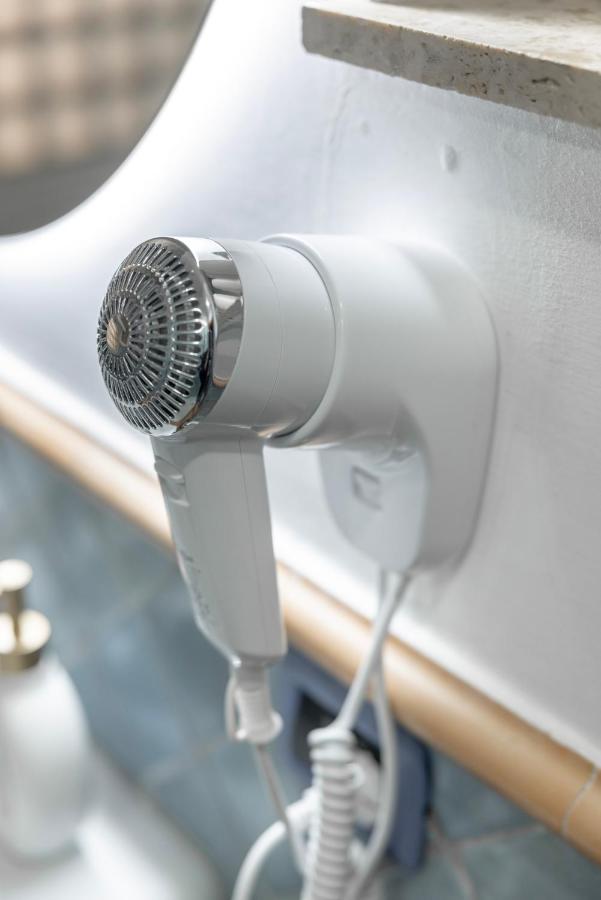 Colosseum superior suites byLZluxuryproperties - 5