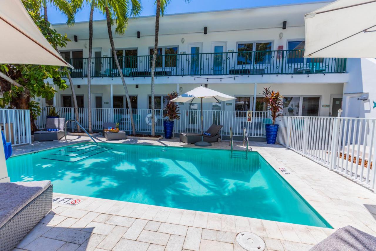 Image: Seaside All Suites Hotel