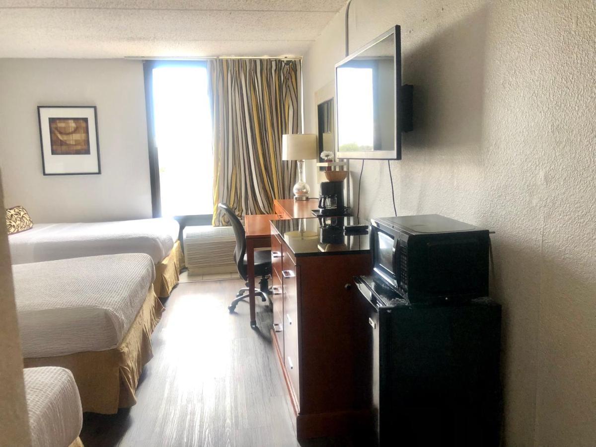 Spindletop Motel — photo 10