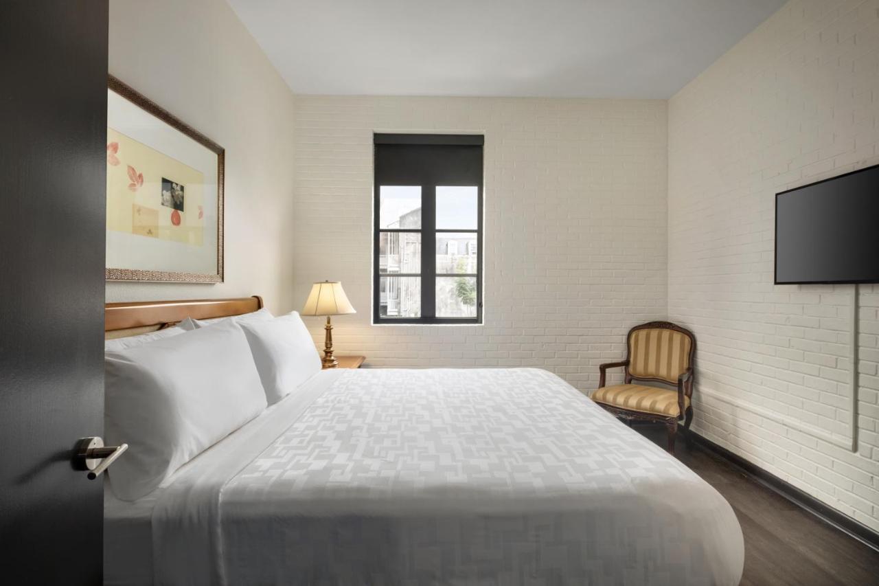 Le Richelieu Hotel in the French Quarter — photo 19