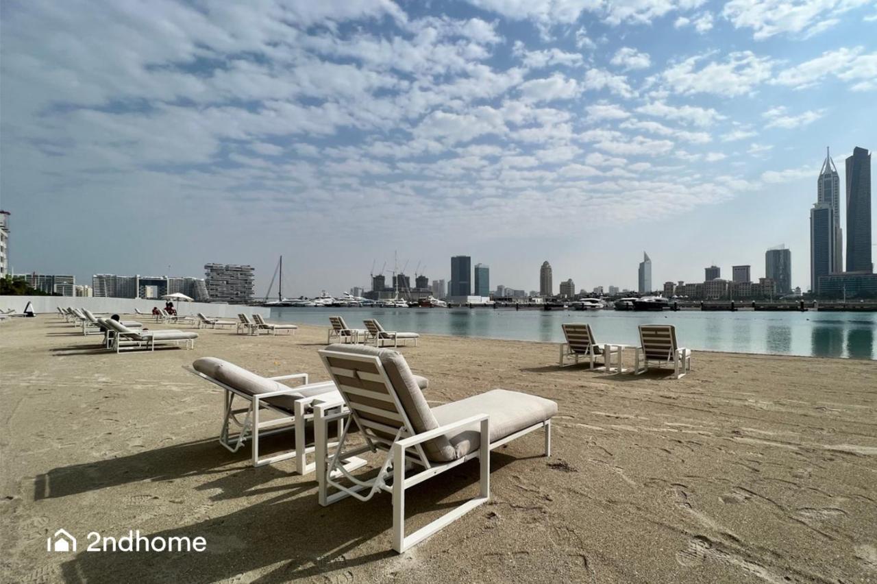 Sophisticated 1 Bedroom with Breathtaking Sea View - 3