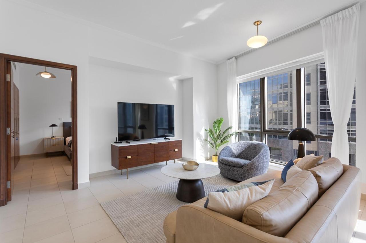 Exquisite centrally located 1BR in Downtown Dubai