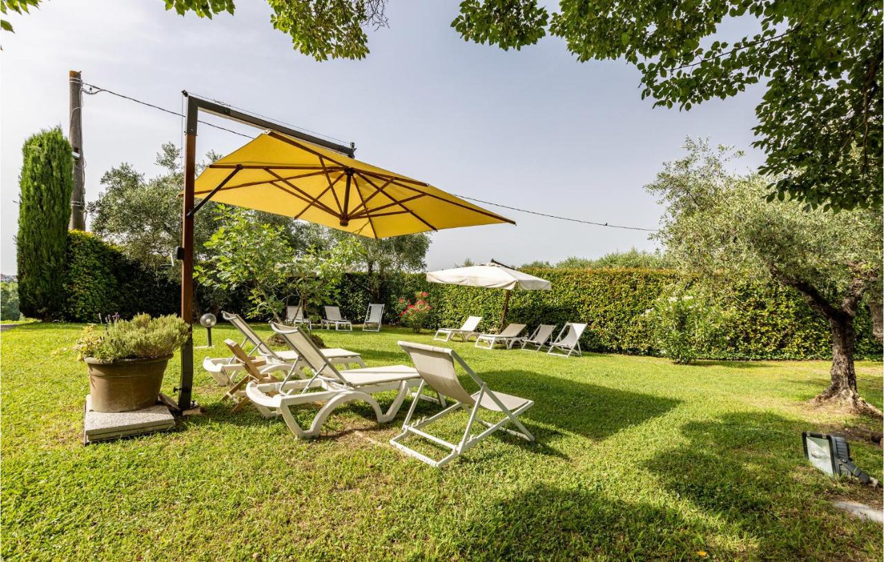 Awesome Apartment In Lazzeretto - 3