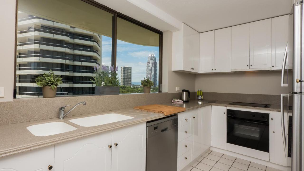 Norfolk Luxury Beachfront Apartments photo