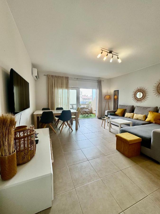 Why Knot Beach, Marina Nearby - 5