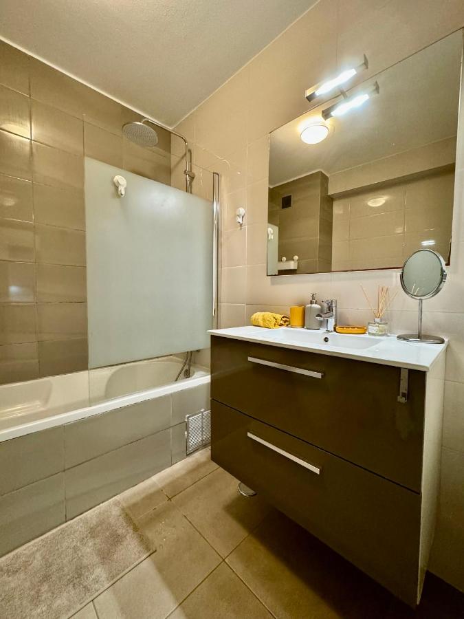 Why Knot Beach, Marina Nearby - 3