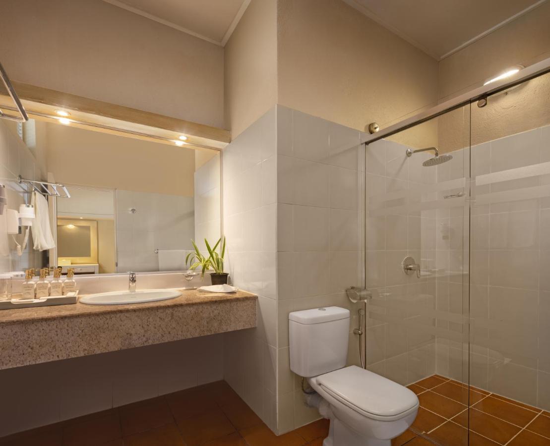 Adaaran Club Rannalhi - All Inclusive - 45 Minutes away from Male by Speedboat - 3