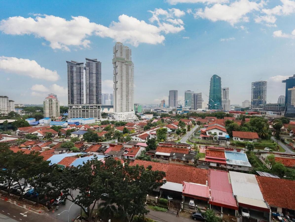 SKS Pavillion # 5Minute Walk To Ciq - 2