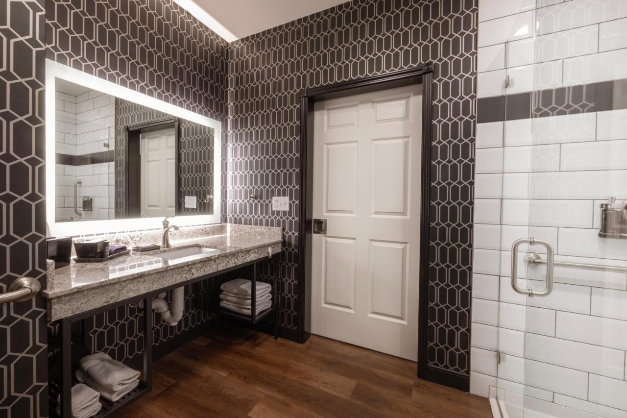The Parker Hotel — photo 17