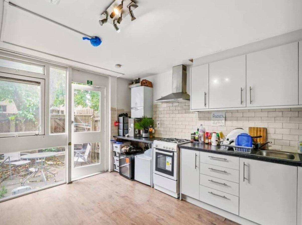 Maida Hill Hububb Stay - 4