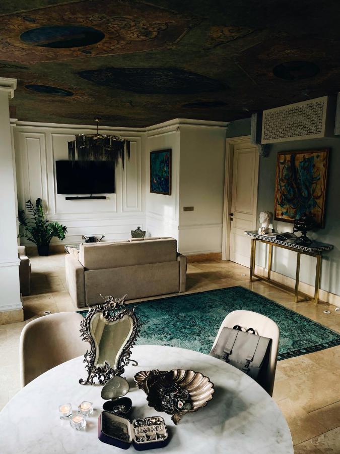 AB Residences -Cihangir Luxury Antique Apartment - 5