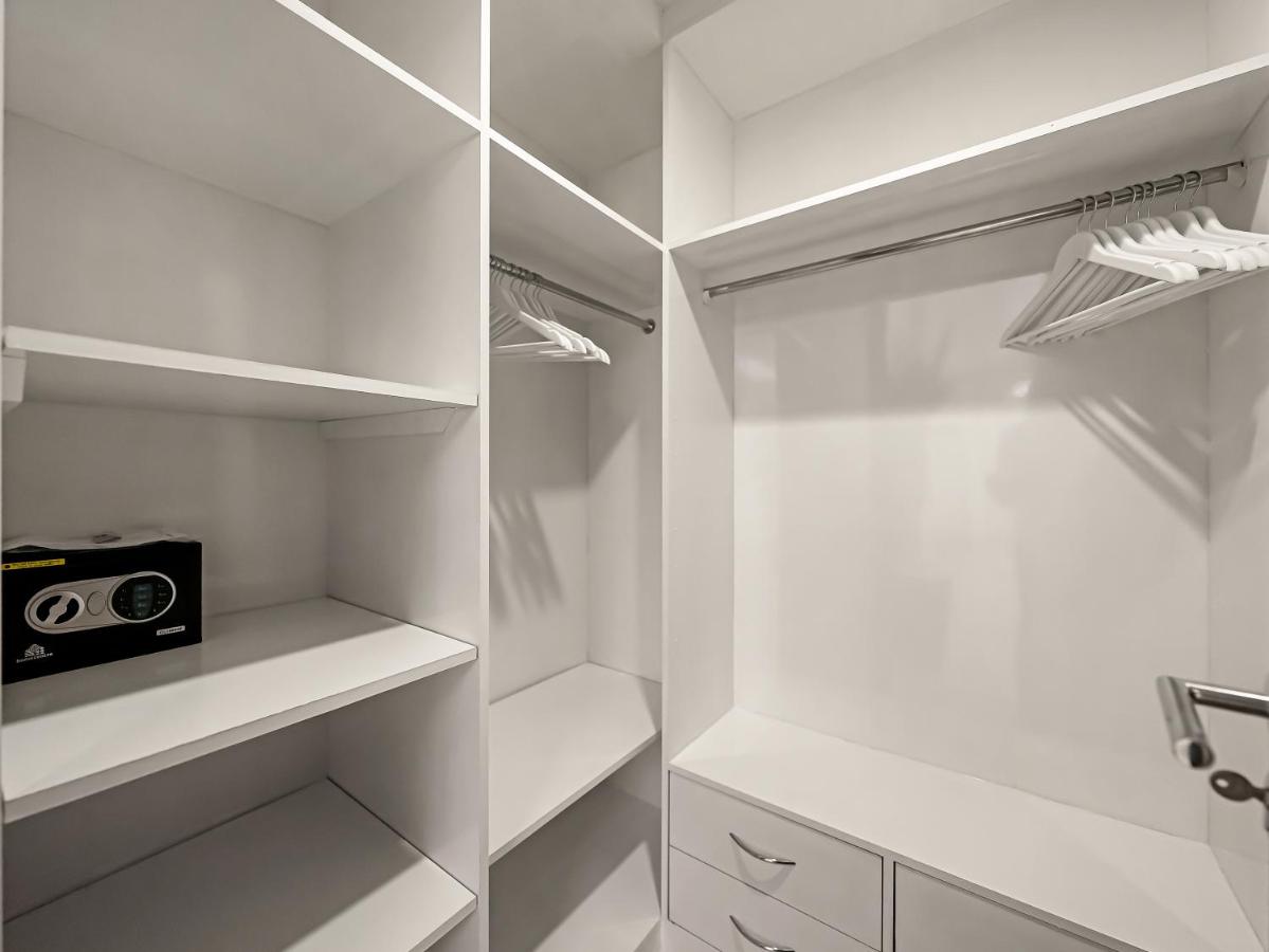 WonderfulStay at The Residences - Best Burj Khalifa & Fountain View - Brand New Luxury Apartments - 3