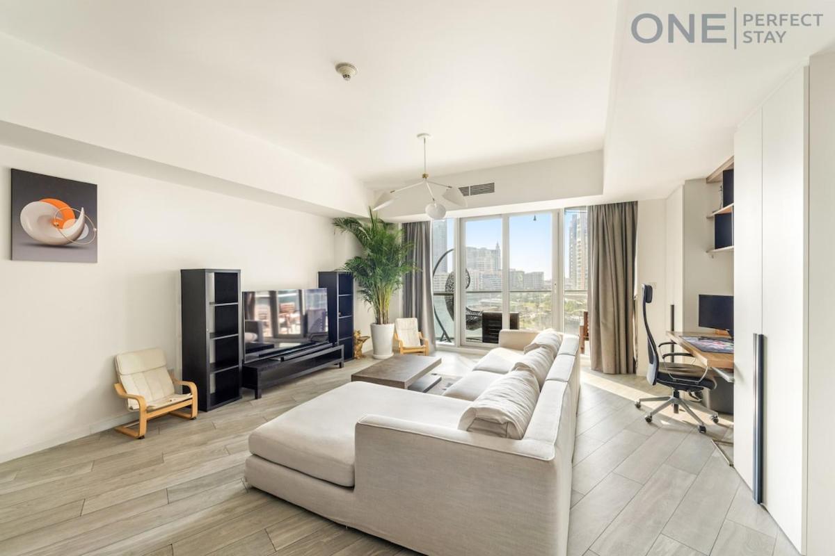 Stylish & Modern 3BR Apartment in Marina Stunning Views - 2