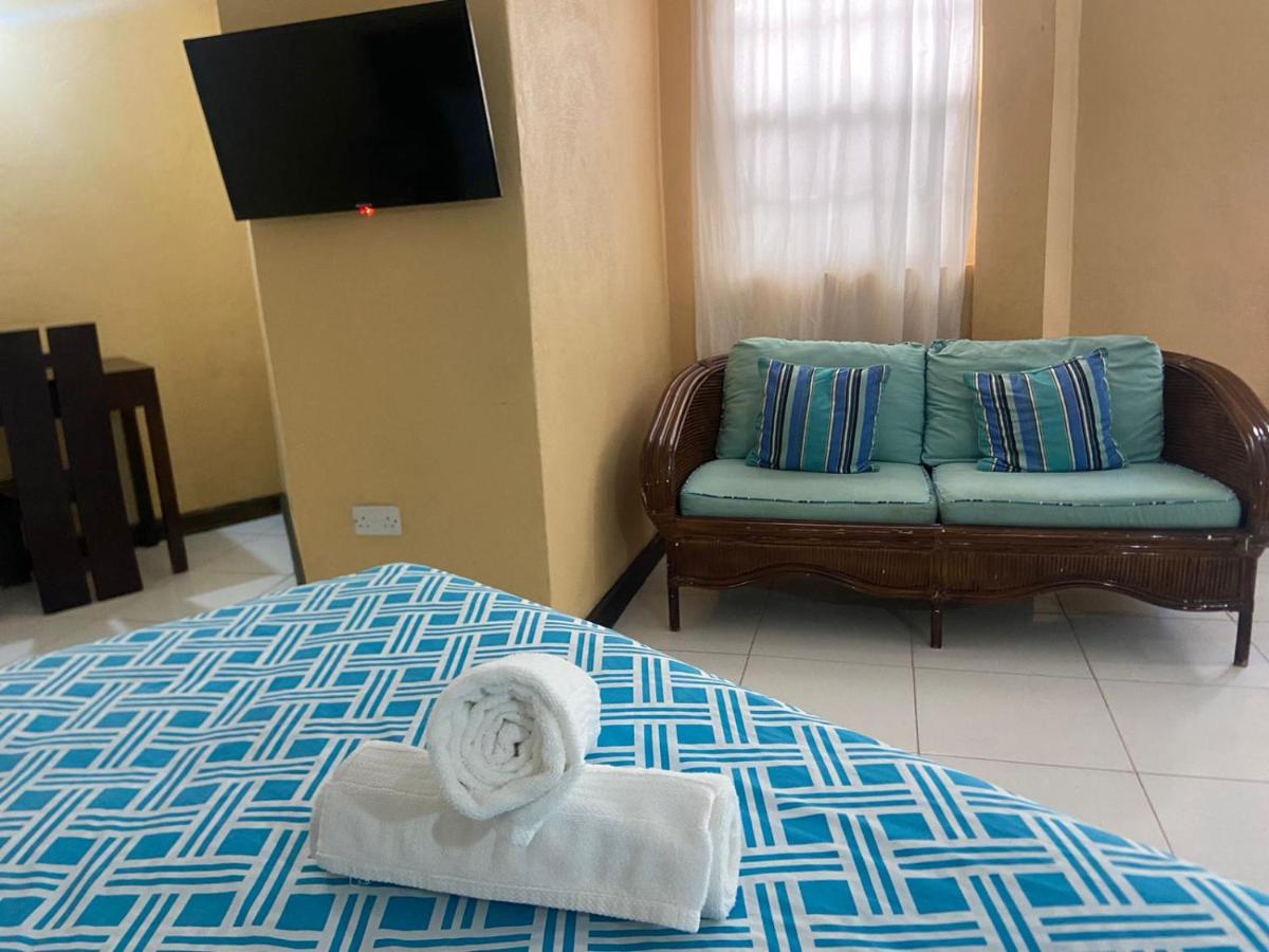 Bay Heights Escape Aparthotel - 3