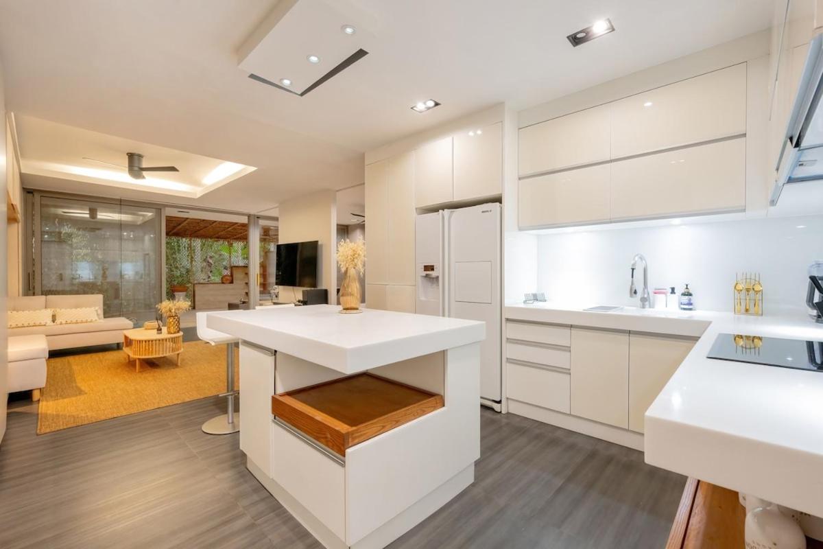 Balinese Apartment Kamala beach near Cafe del Mar - 5