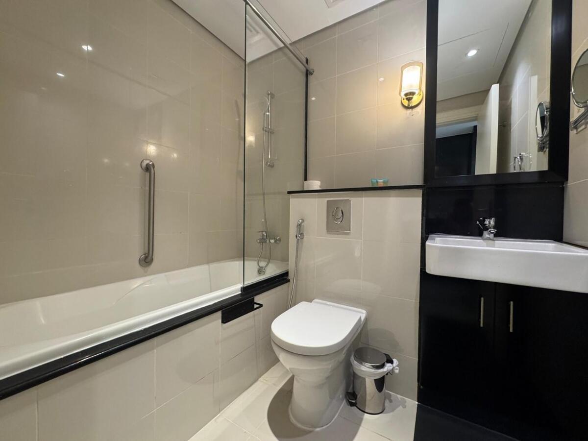 ASHRI HH, Bohemian Style Condo in Downtown - 3